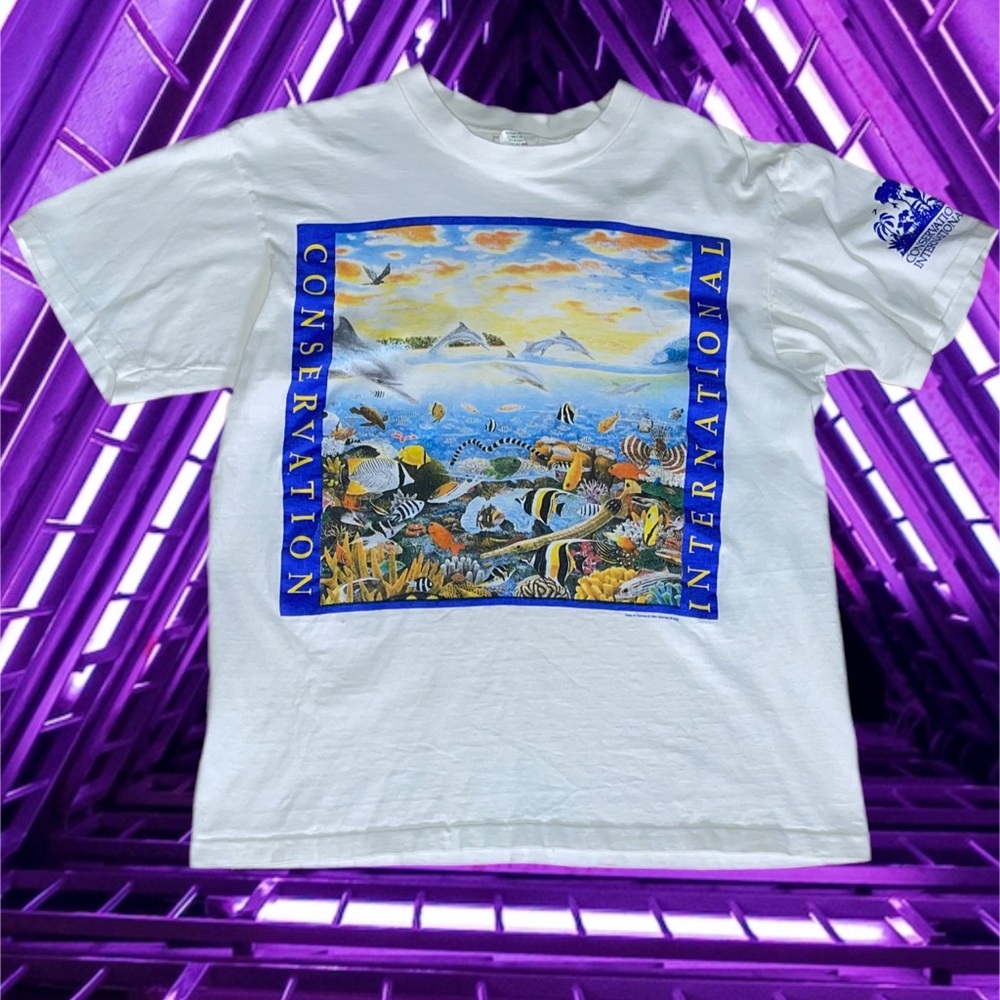 Save the Waters vintage Tee size M